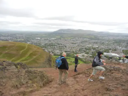 arthurs_seat_inland