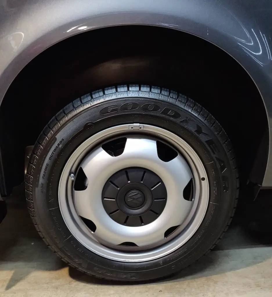 VW T6.1 17 inch steel wheel